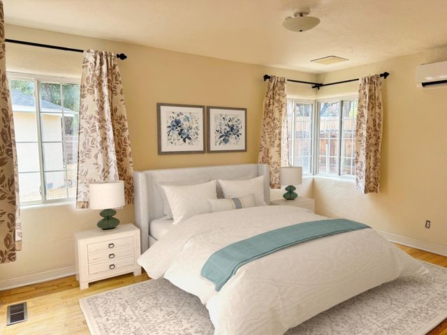 4816 Ridgecrest Circle SE, Albuquerque, NM 87108