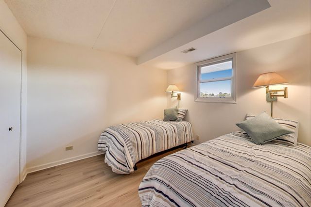 100 Lake Shore Drive 806, Michigan City, IN 46360