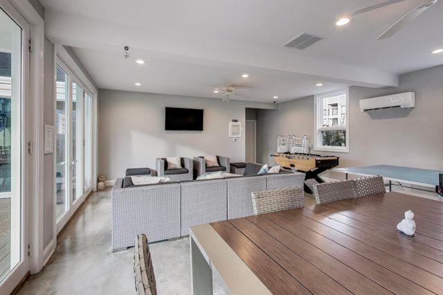 100 Lake Shore Drive 806, Michigan City, IN 46360