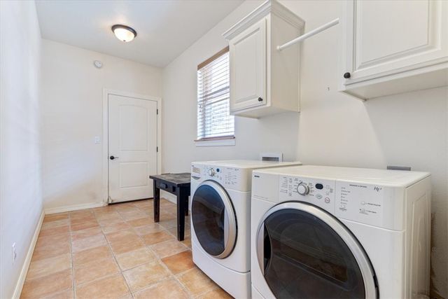 11 Hillcrest Drive, Holiday Island, AR 72631