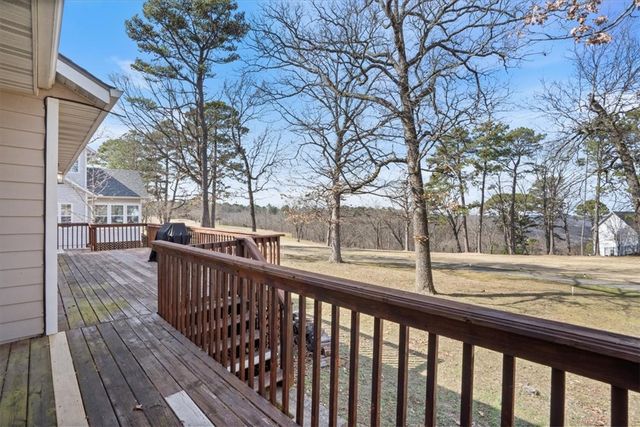 11 Hillcrest Drive, Holiday Island, AR 72631