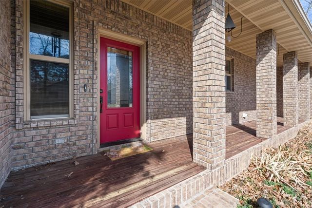 11 Hillcrest Drive, Holiday Island, AR 72631