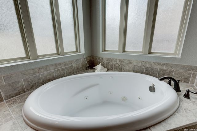 2715 Windcliff, New Braunfels, TX 78132