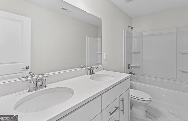 636 Vidalia Park Way, Mcdonough, GA 30252