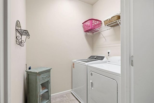 917 Dumaine Trace, Atlanta, GA 30328