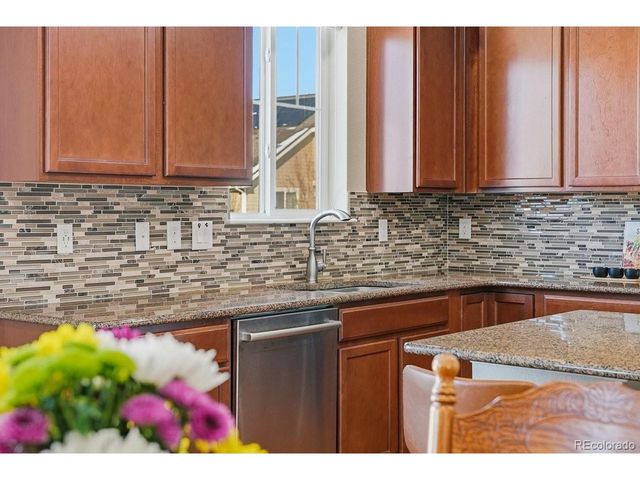 6113 Miners Peak Cir, Frederick, CO 80516