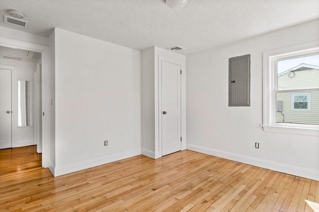90 Packard Ave 0, Hull, MA 02045