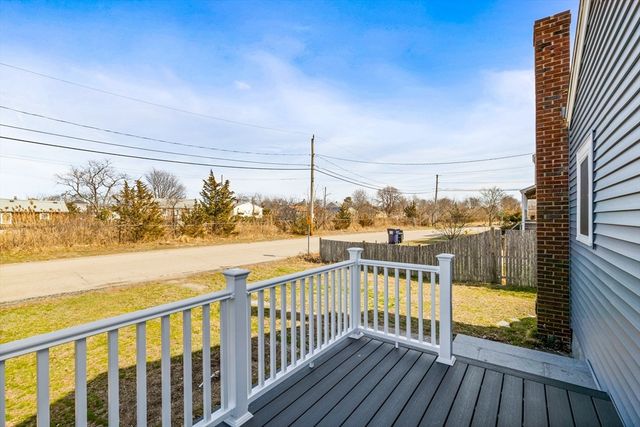 90 Packard Ave 0, Hull, MA 02045