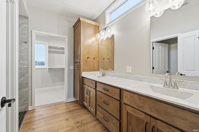 9378 Fuji Cove, Fort Wayne, IN 46835