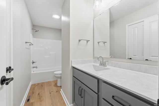 9378 Fuji Cove, Fort Wayne, IN 46835