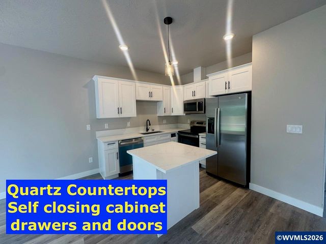 198 Gwinn St E, Monmouth, OR 97361