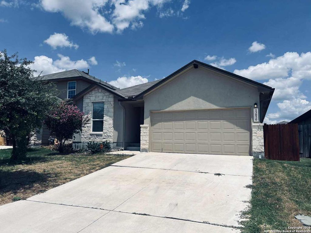 13026 Maestro Spark, San Antonio, TX 78252