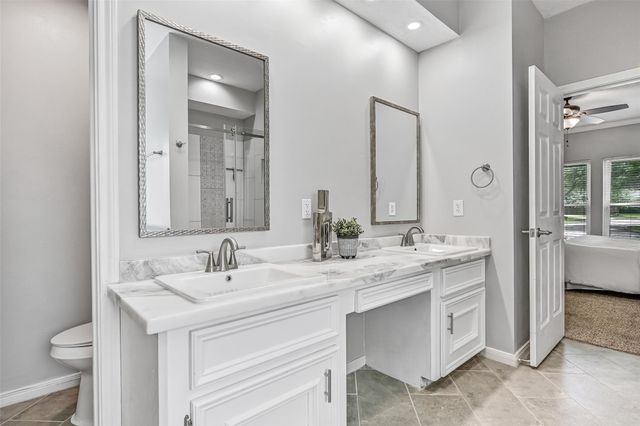 1219 Merriewood Drive, Friendswood, TX 77546