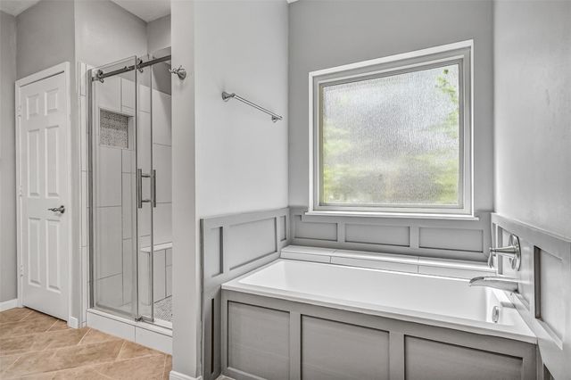 1219 Merriewood Drive, Friendswood, TX 77546
