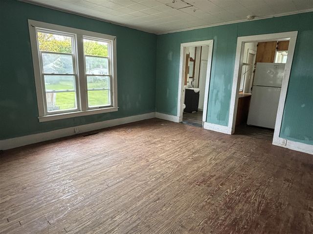 245 Monroe Street, Brooklyn, MI 49230