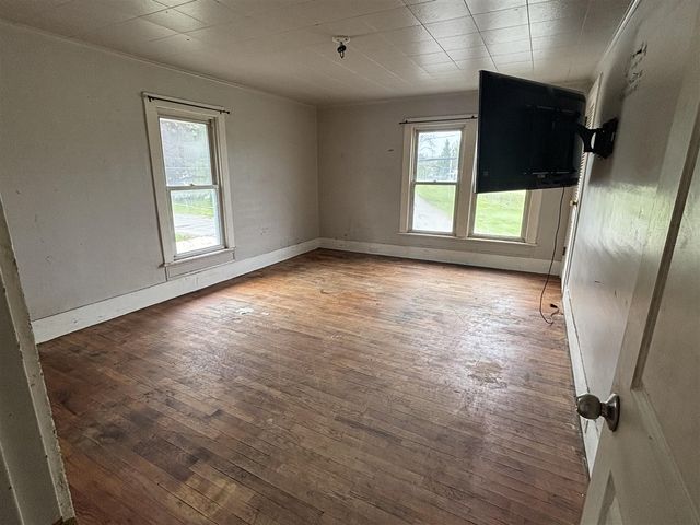 245 Monroe Street, Brooklyn, MI 49230