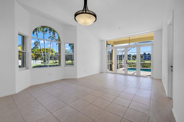 608 W Palm Aire Drive 608, Pompano Beach, FL 33069