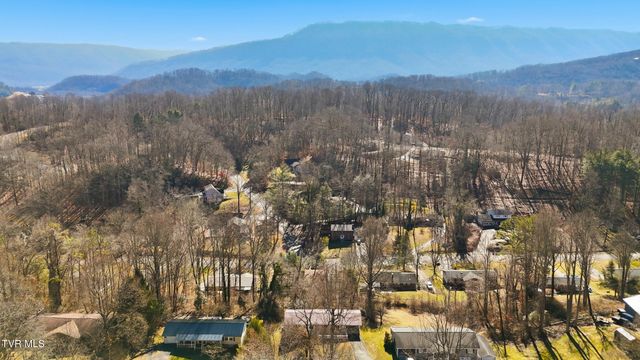 1506 East Mountain View Avenue, Big Stone Gap, VA 24219