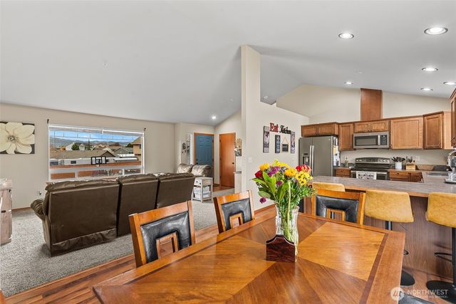 1364 Duram Drive, East Wenatchee, WA 98802