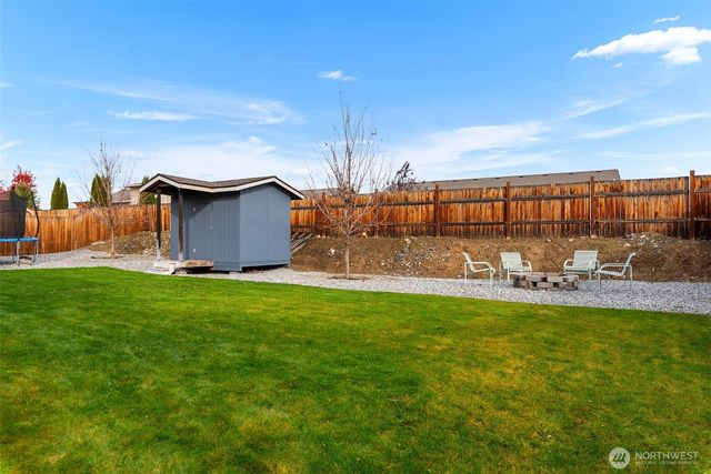 1364 Duram Drive, East Wenatchee, WA 98802