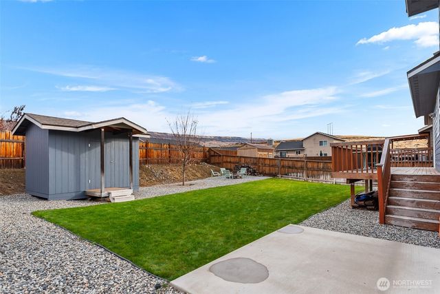 1364 Duram Drive, East Wenatchee, WA 98802