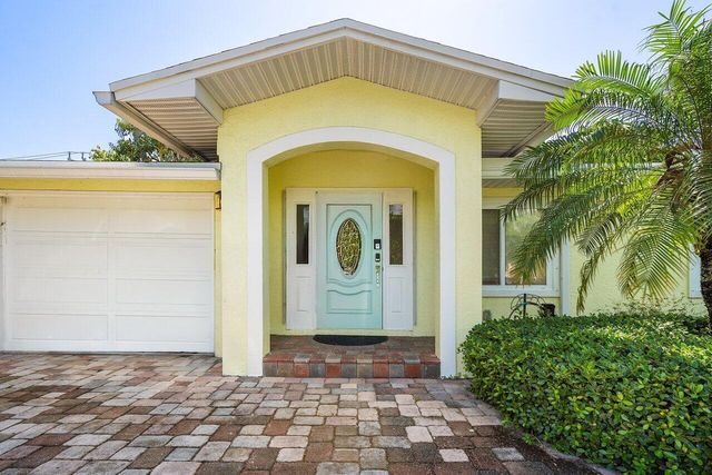 671 Lindell Boulevard, Delray Beach, FL 33444