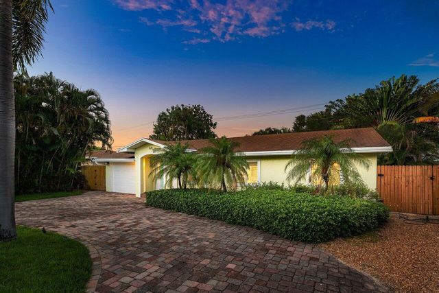 671 Lindell Boulevard, Delray Beach, FL 33444