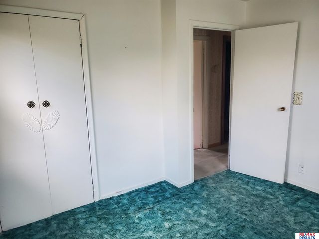 7675 S 41st Avenue, Bellevue, NE 68147