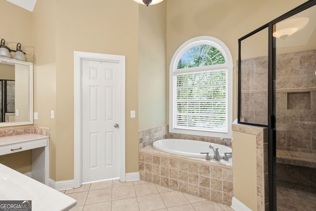 214 Oakleaf Drive, Macon, GA 31210