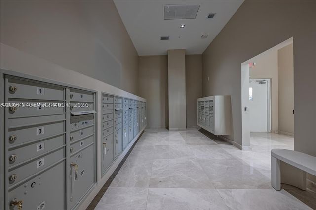 840 NE 130th St 508, North Miami, FL 33161