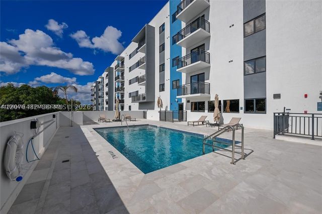 840 NE 130th St 508, North Miami, FL 33161