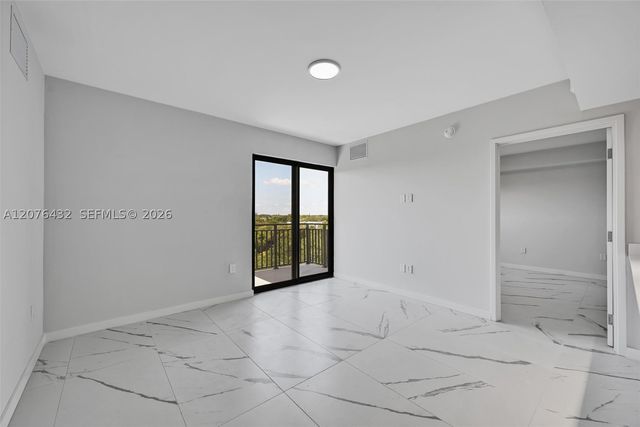 840 NE 130th St 508, North Miami, FL 33161