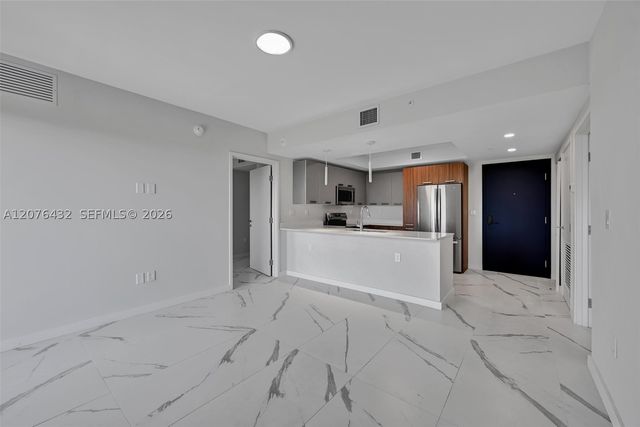 840 NE 130th St 508, North Miami, FL 33161