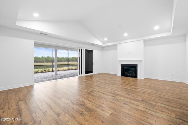 9433 Escape Avenue, Panama City Beach, FL 32413