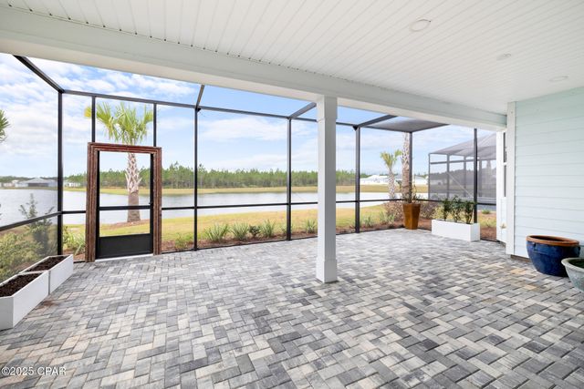 9433 Escape Avenue, Panama City Beach, FL 32413