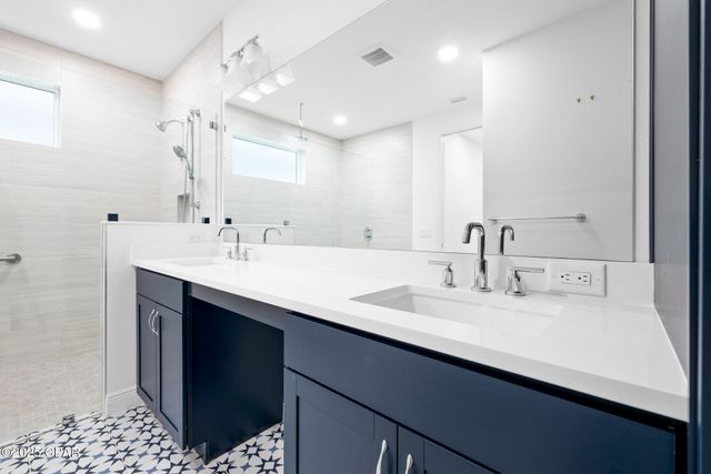 9433 Escape Avenue, Panama City Beach, FL 32413