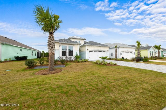 9433 Escape Avenue, Panama City Beach, FL 32413