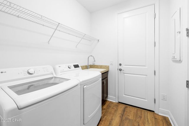 9433 Escape Avenue, Panama City Beach, FL 32413