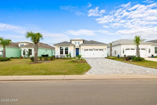 9433 Escape Avenue, Panama City Beach, FL 32413