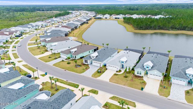 9433 Escape Avenue, Panama City Beach, FL 32413