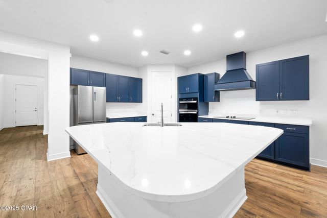 9433 Escape Avenue, Panama City Beach, FL 32413