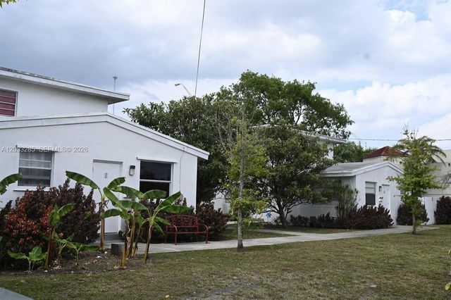 3744 W Hallandale Beach Boulevard, Pembroke Park, FL 33023