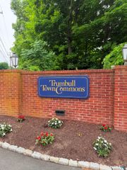 187 Mayfield Drive 187, Trumbull, CT 06611