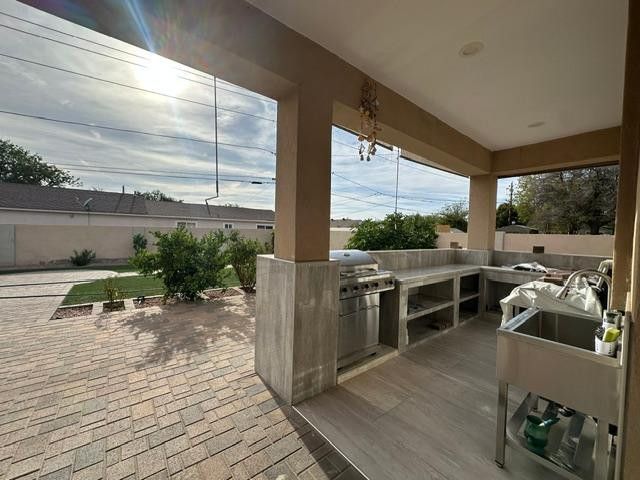 6830 N 14th Street, Phoenix, AZ 85014