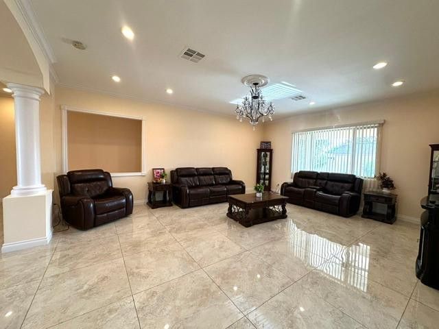 6830 N 14th Street, Phoenix, AZ 85014