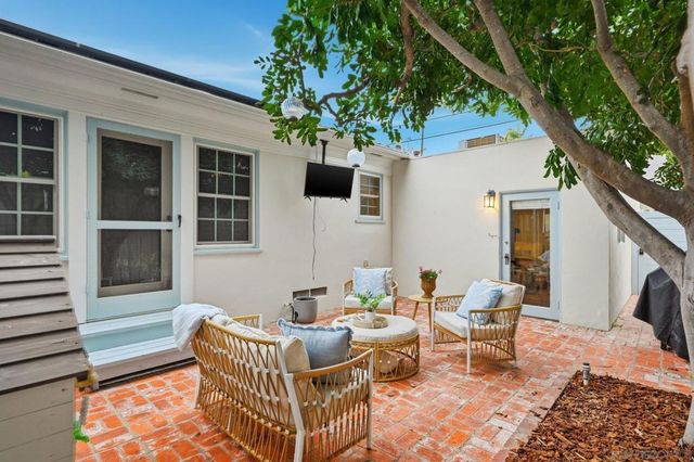 1210 3rd Street, Coronado, CA 92118