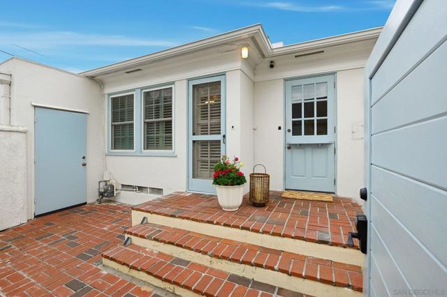 1210 3rd Street, Coronado, CA 92118