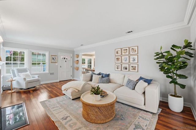 1210 3rd Street, Coronado, CA 92118