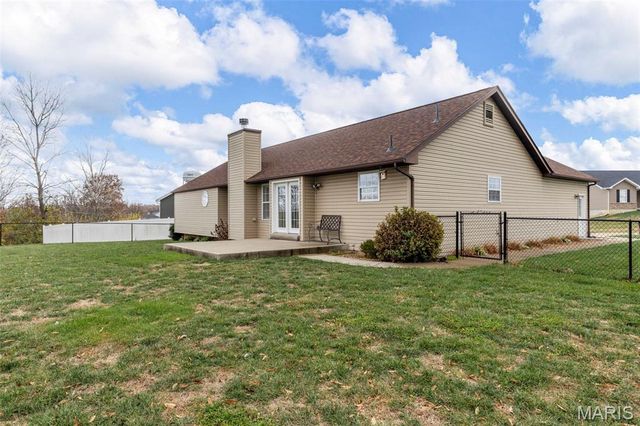 120 Palace Way Drive, Troy, MO 63379