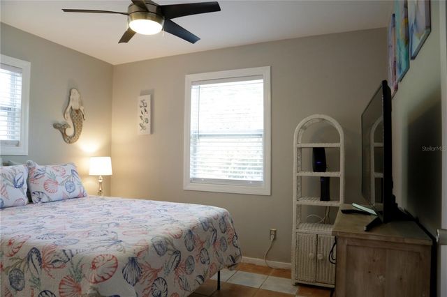 1999 N BETTY LANE, Clearwater, FL 33755